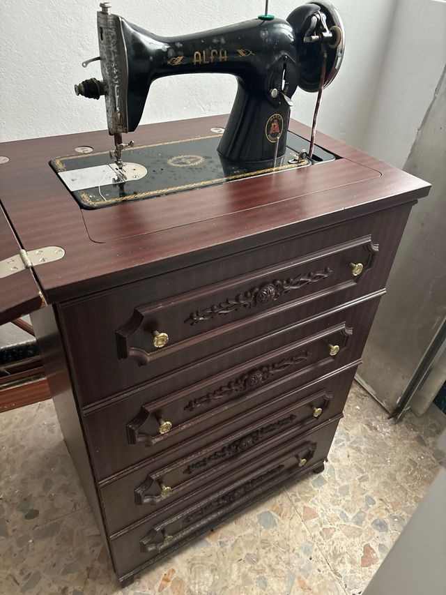 Maquina de coser manual