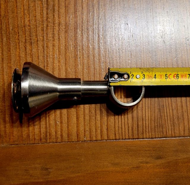 Remate de Diseño en acero para cortina