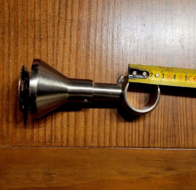 Remate de Diseño en acero para cortina