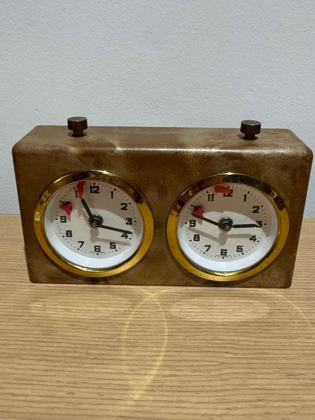 Reloj mecanico ajedrez temporizador