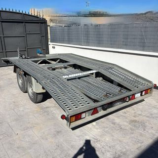 Alquiler remolques en granada