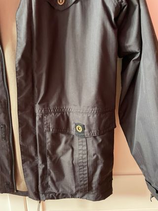 Abrigo marrón quechua