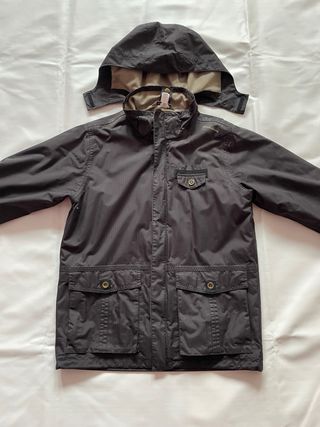 Abrigo marrón quechua