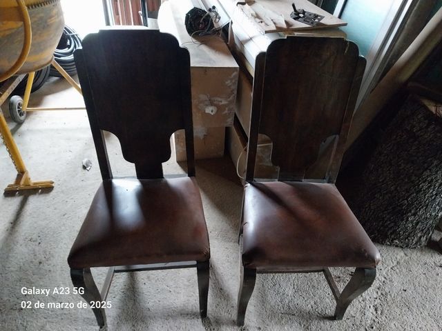 2 Sillas antiguas