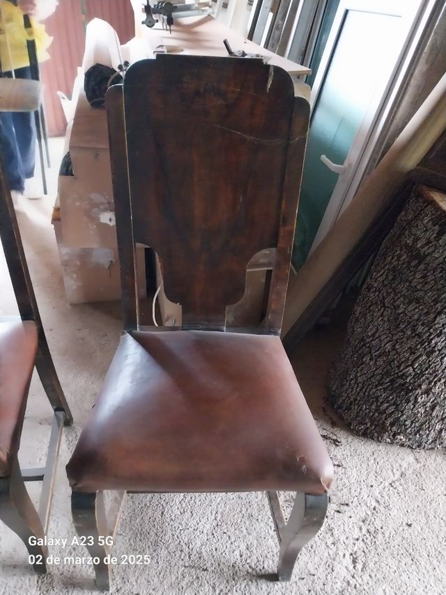 2 Sillas antiguas