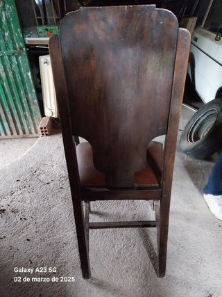 2 Sillas antiguas