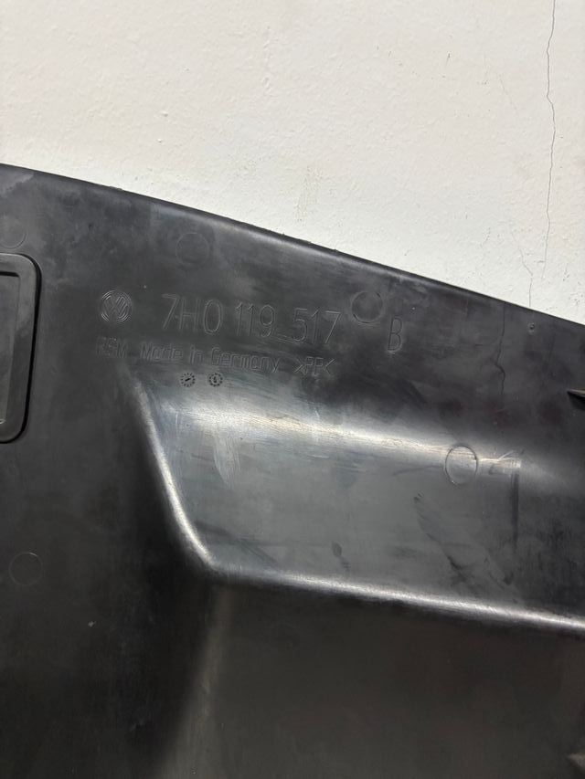 VW T5 Tapa de bateria años 2003-2009 Ref.250