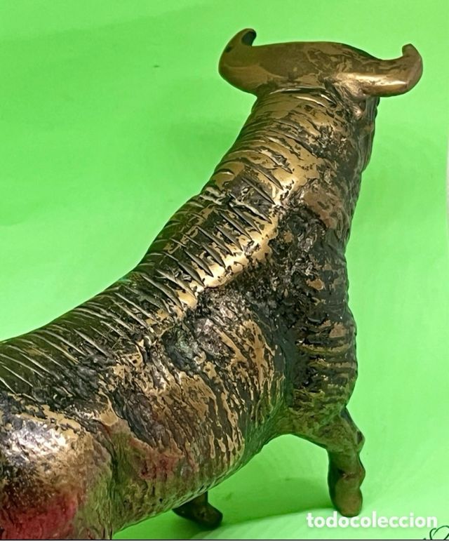 TORO DE BRONCE ANTIGUO