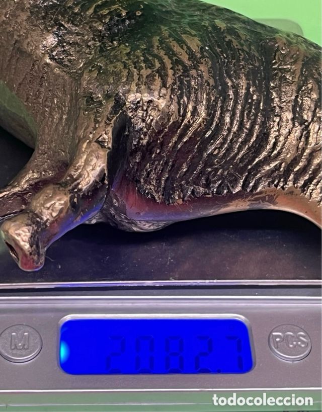 TORO DE BRONCE ANTIGUO