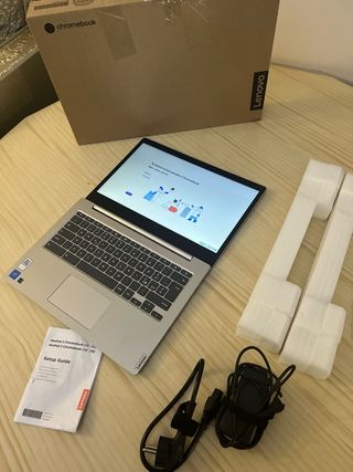 Portátil Lenovo Chromebook IdeaPad 3 14 FHD Nuevo