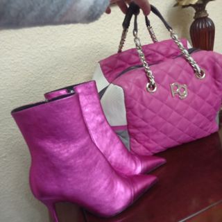 Botines de piel fucsia de BRONX nuevos 