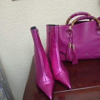 Botines de piel fucsia de BRONX nuevos 