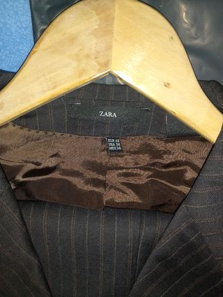 Traje chaqueta zara