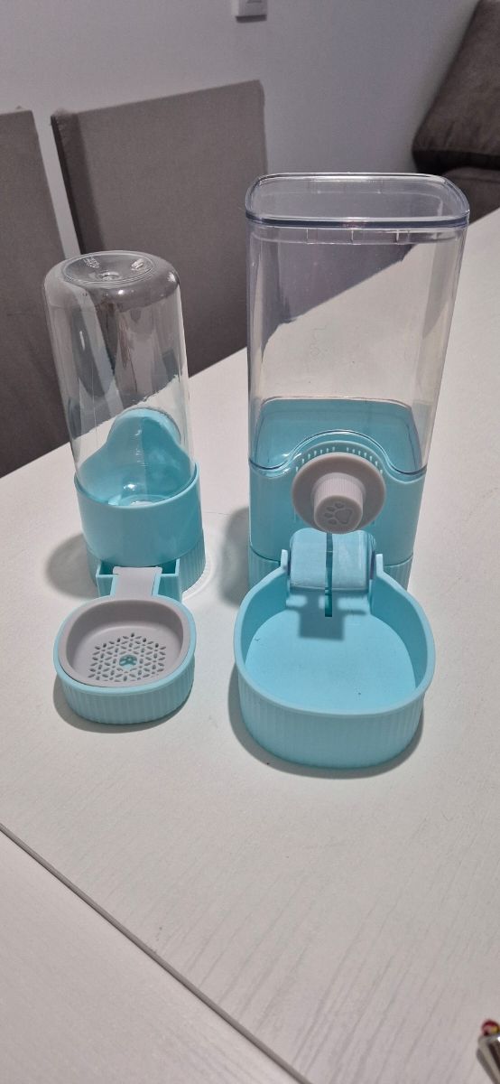 Bebederos y comederos