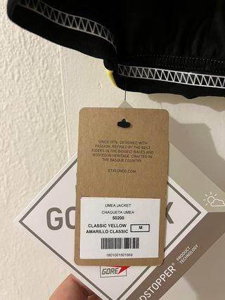 Chaqueta Etxeondo GoreTex Infinium Windstopper