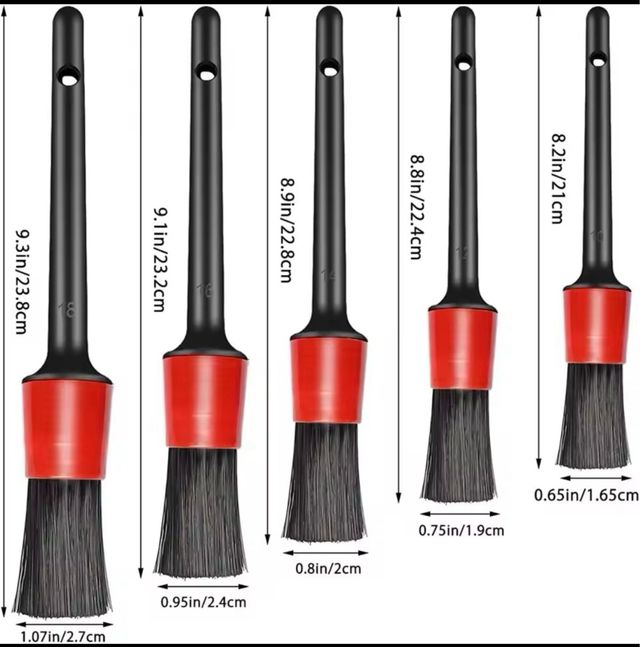 5 Cepillos limpieza coche