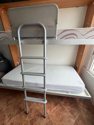 Cama abatible horizontal 