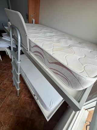 Cama abatible horizontal 