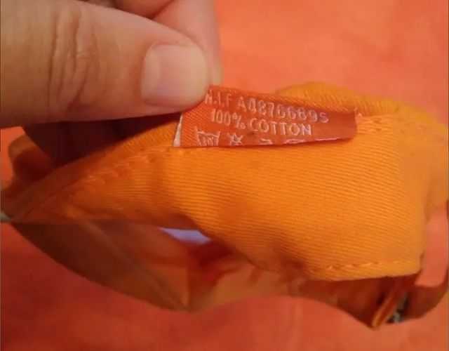 *Viseras- gorras adultos, infantiles.
*Euskaltel E