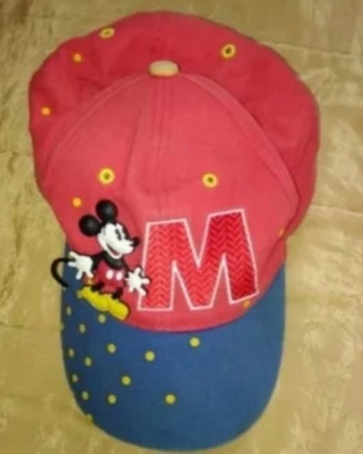 *Viseras- gorras adultos, infantiles.
*Euskaltel E