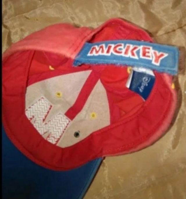 *Viseras- gorras adultos, infantiles.
*Euskaltel E
