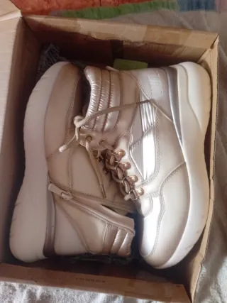 /Botines/confort OWEL/ 38