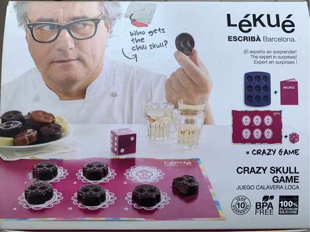 Molde para bombones calavera lékué