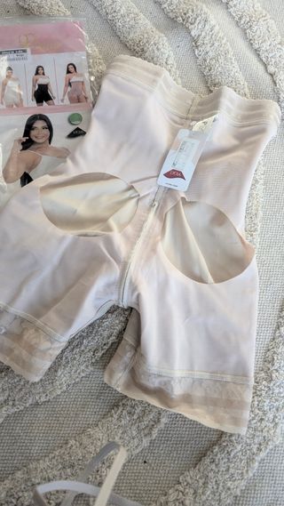 Faja levanta glúteos invisible Colombian