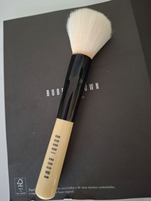 Bobbi Brown brocha maquillaje