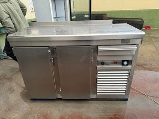 Mesa Fria si Motor