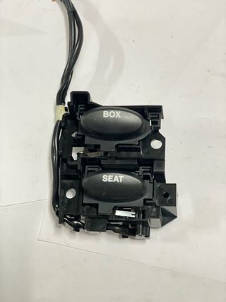 BOTONERA DE ASIENTO HONDA FORZA 250CC NUEVO
