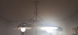 2 lampadari in ceramica e ferro battuto