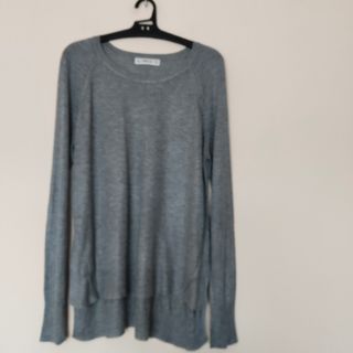 Camiseta y jersey ZARA  . TODO 3€. 