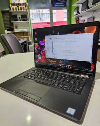 Diez portátiles Dell 5300 con i5 a bajo precio. 