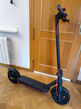Patinete eléctrico Xiaomi 4 Pro Gen 2. Como nuevo.