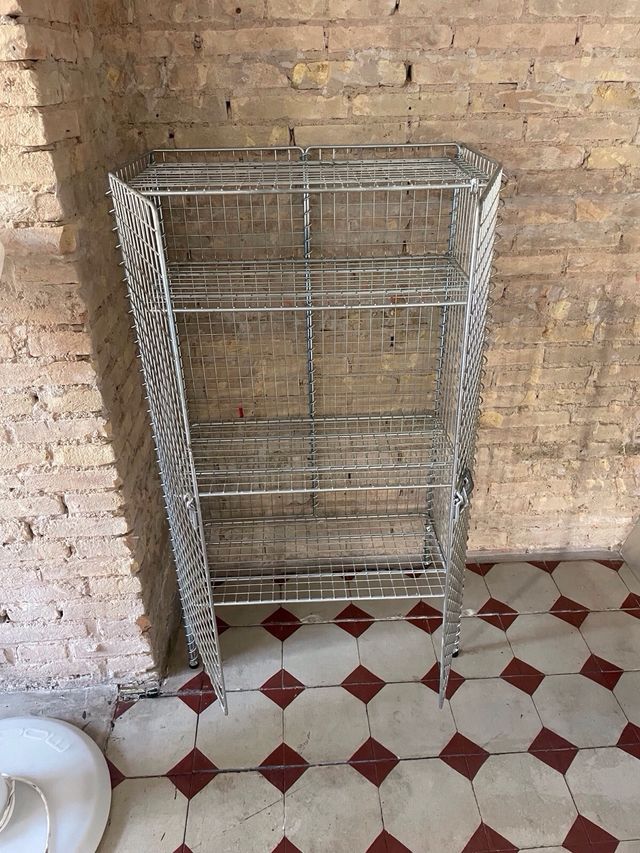 Mueble Armario metálico de diseño IKEA PS 2017