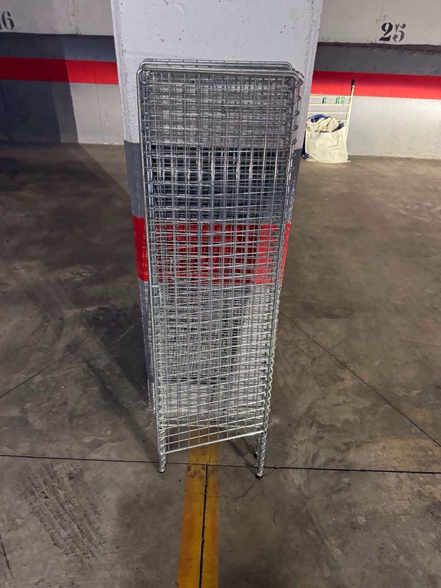 Mueble Armario metálico de diseño IKEA PS 2017