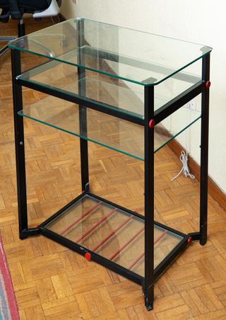 Mesa auxiliar metal negro y cristal