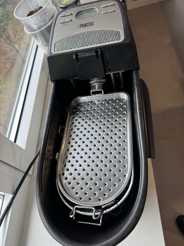 Freidora con Aveite tipo DUCHA ahorro