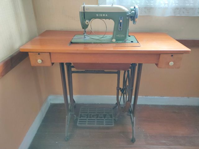 Maquina de coser Sigma 2
