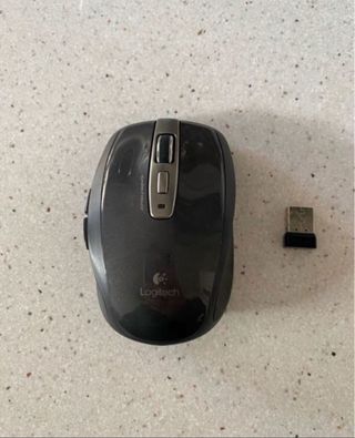 Ratón inalámbrico Logitech