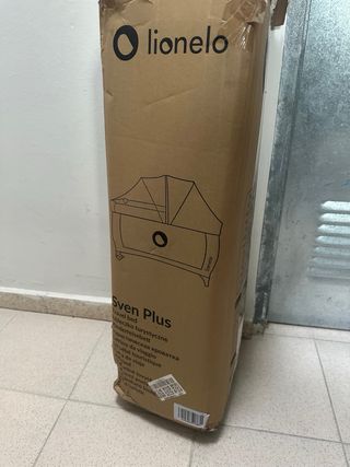 Cuna de viaje y parque