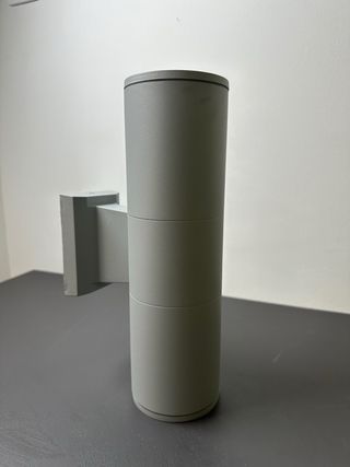 Lampada da esterno grigia