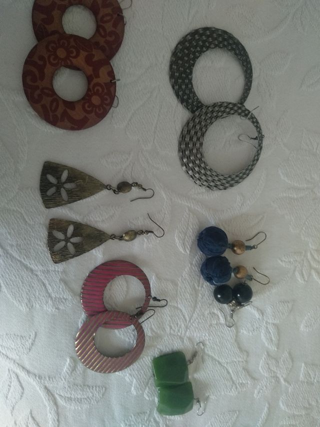 7 juegos de pendientes 