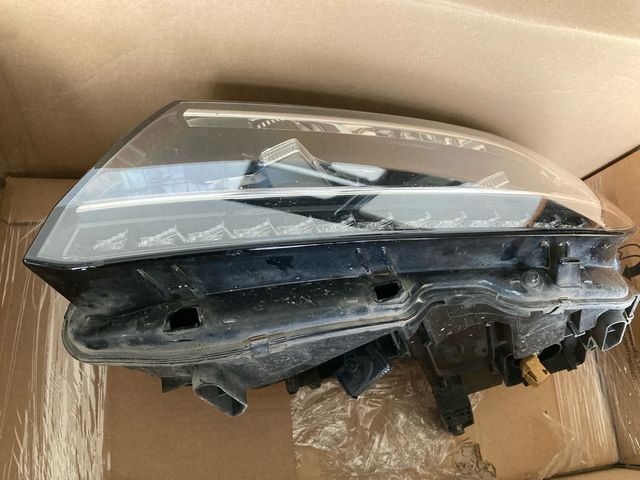 faro volkswagen tiguan