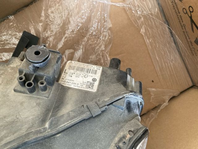 faro volkswagen tiguan