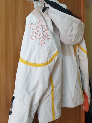 Chaqueta de la nieve