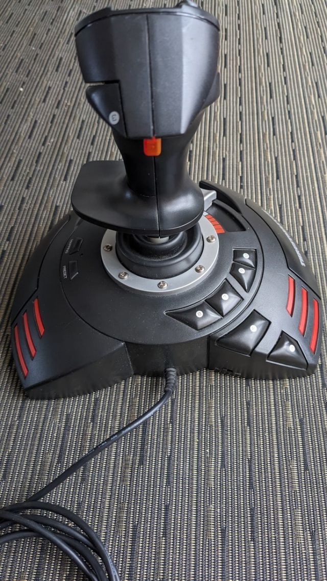 Joystick thrusmaster