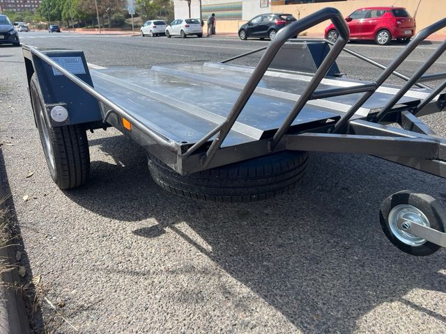 Alquiler remolque moto