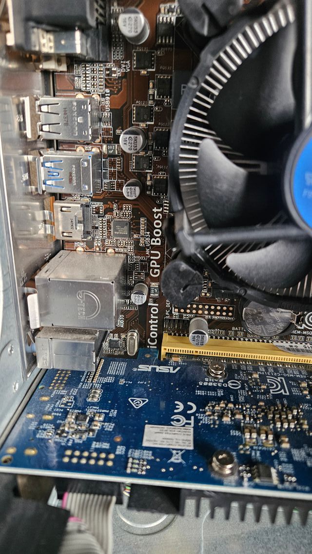 Ordenador sobremesa Asus